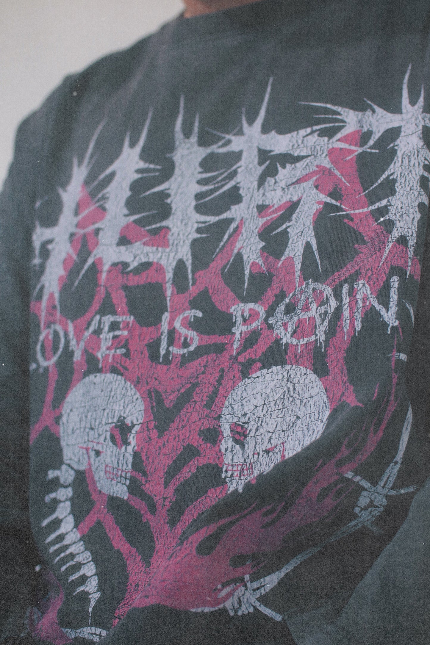 HURTLIP Faux-Layered Faded Long Sleeve